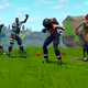 Ilustración para el artículo titulado Sí, Fortnite es gratuito, pero los jugadores gastan de media 80 dólares en compras dentro del juego